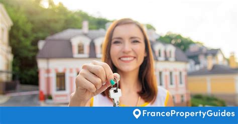 Paris Real Estate Agency paris PROPERTY buy, SELl or research Multilingual & International Paris real Estate agency English, German, French, Russian, Arabic and Spanish speaking agents at your service in Paris. . French estate agents list